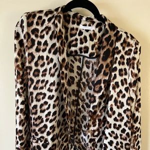 Silk leopard print blazer